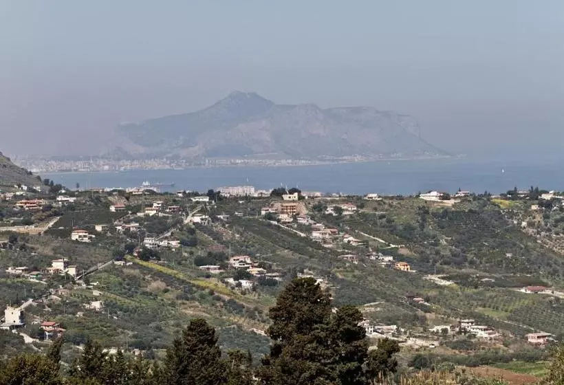 ホテル Agriturismo Rajata