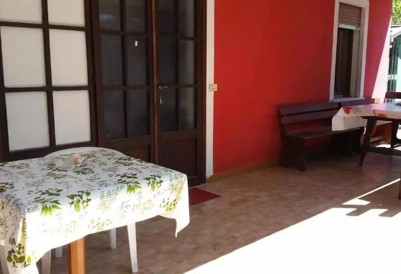 ホテル Eureka Azienda Agrituristica