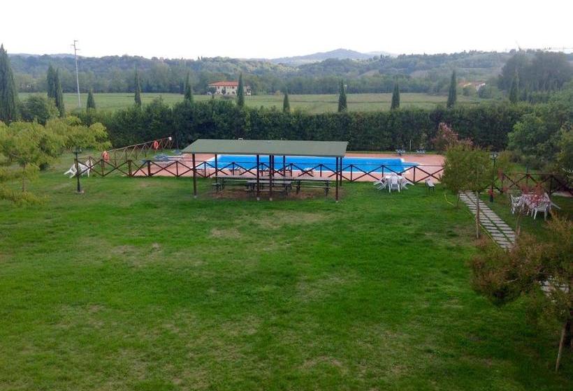 בית מלון כפרי Fattoria Isola