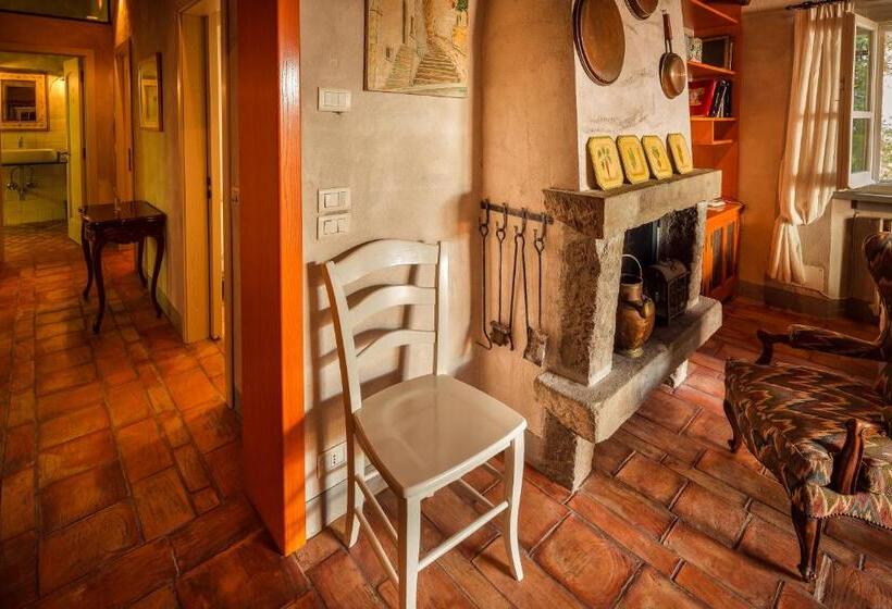 هتل Podere Poggio Mendico