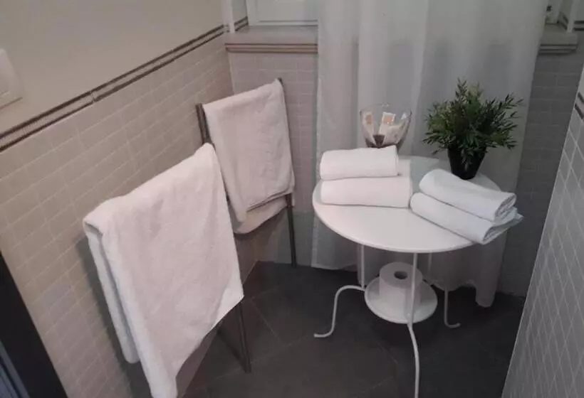 Majatalo Monnalisa Village