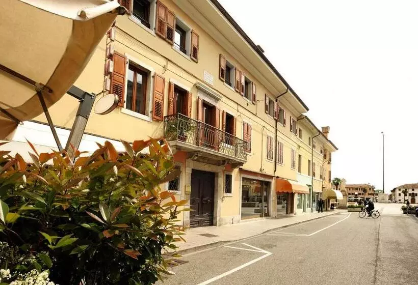 ペンション Urban Trend   Guest House