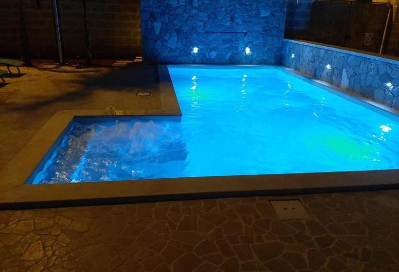 Pensjonat Vianova Affittacamere