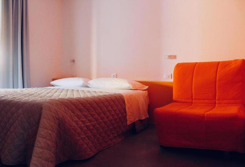 بنسيون Villa Greta