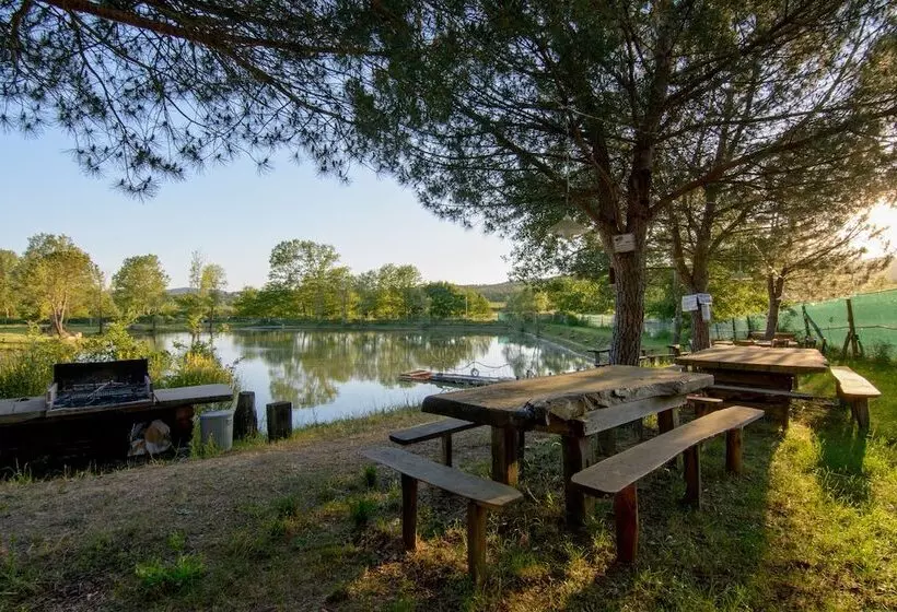 Hotelli Agriturismo Le Terrazze