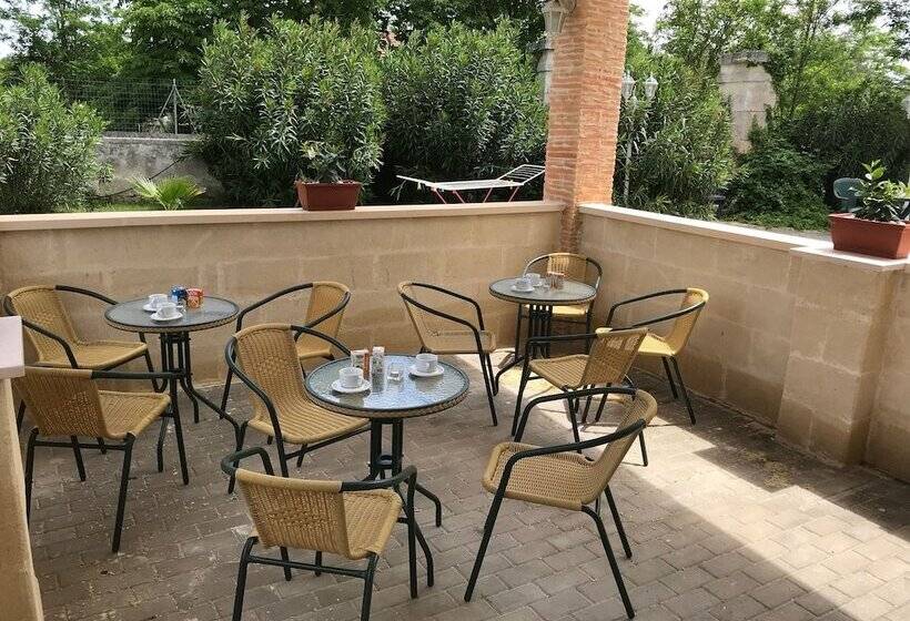 פנסיון Il Casolare Degli Ulivi