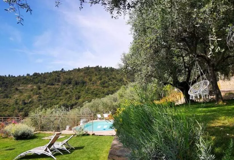 Hotelli Agriturismo C'era Una Volta