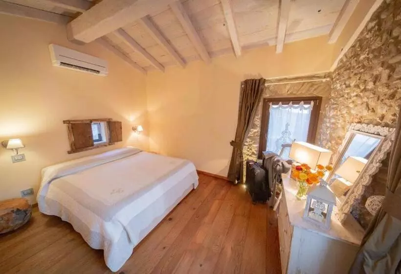 Hotelli Agriturismo C'era Una Volta