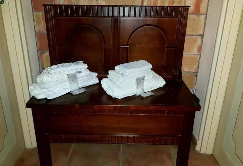 Hotelli Fonte Di Maroglio Rooms&apartments