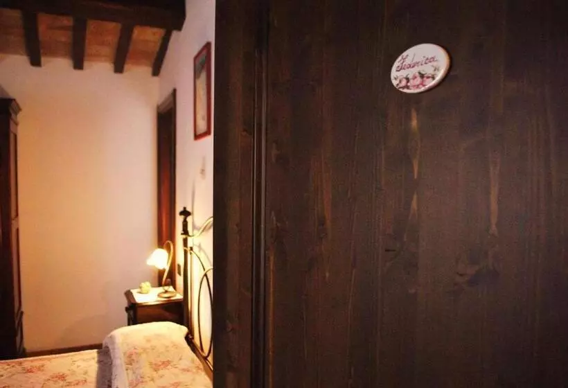 ホテル Agriturismo L'antico Oliveto