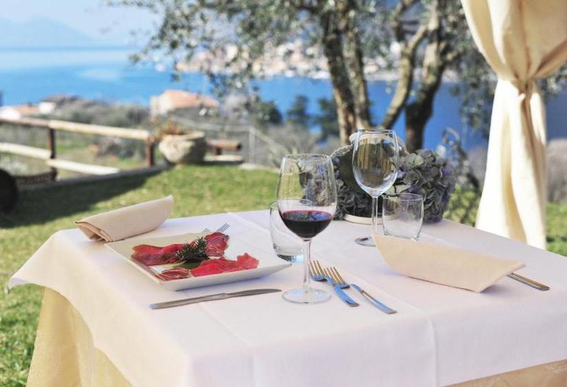 Отель Agriturismo Le Fontane