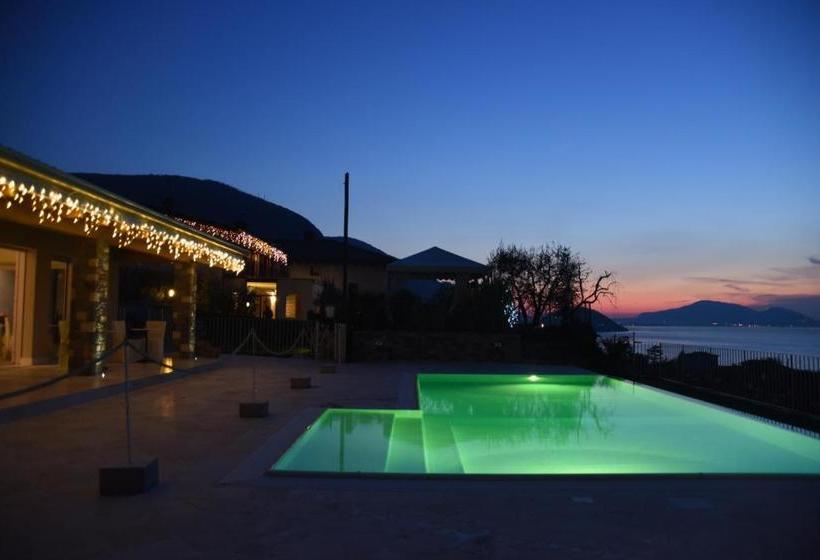 Отель Agriturismo Le Fontane