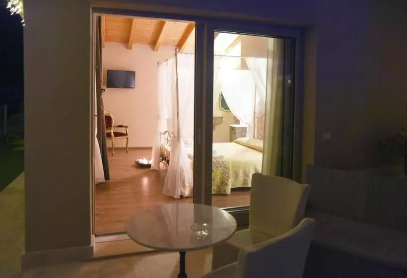 ホテル Agriturismo Le Fontane