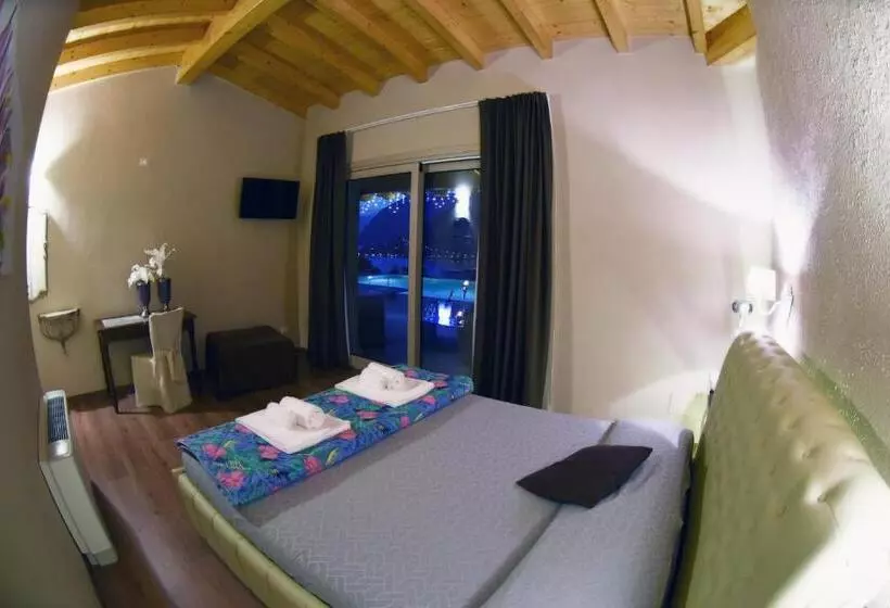 ホテル Agriturismo Le Fontane