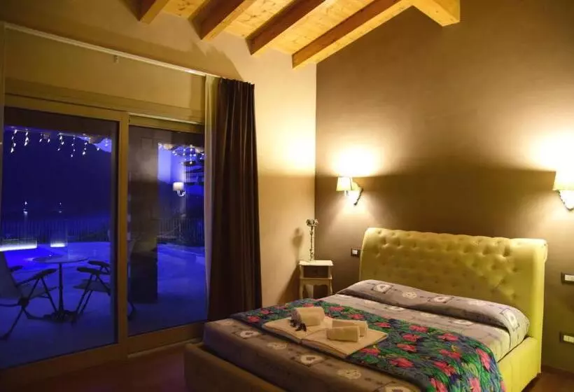ホテル Agriturismo Le Fontane