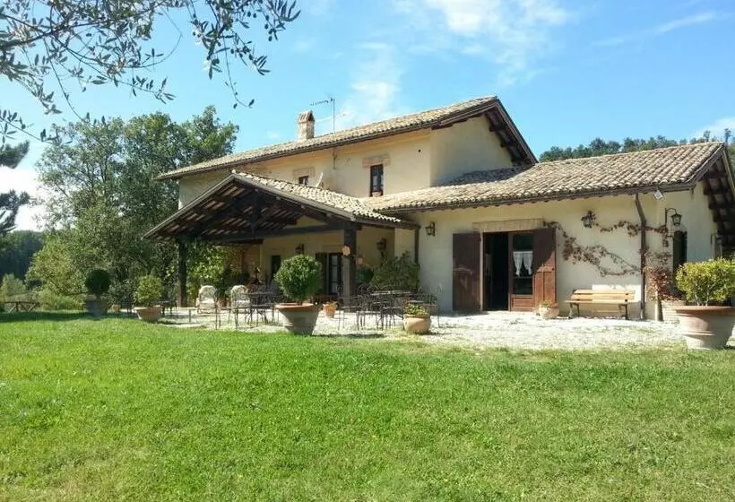 ホテル Agriturismo Santa Giusta