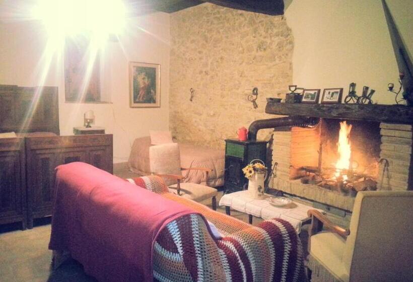 ホテル Agriturismo Santa Giusta