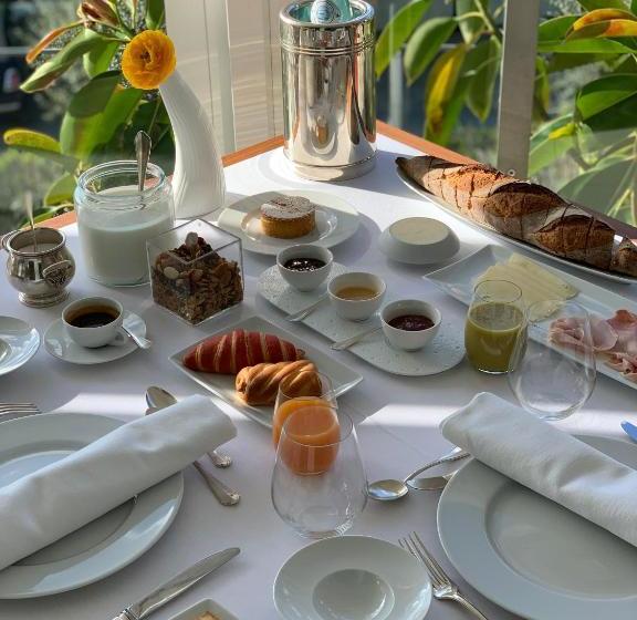 بنسيون Quattro Passi Relais