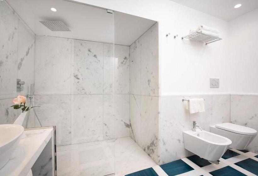 بنسيون Quattro Passi Relais