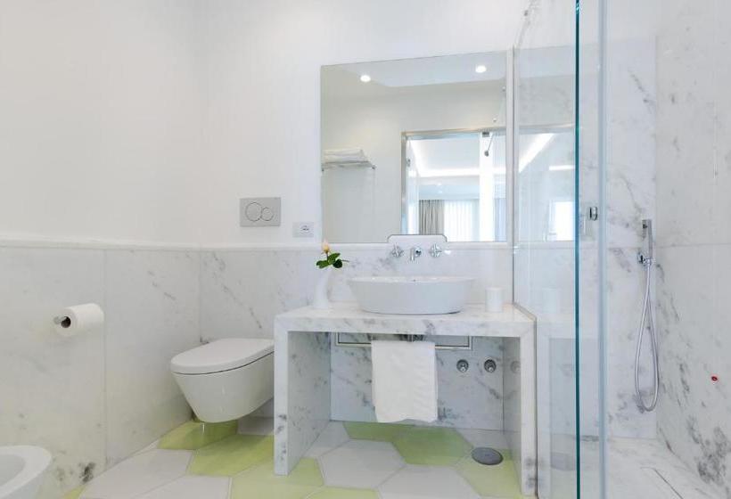 بنسيون Quattro Passi Relais