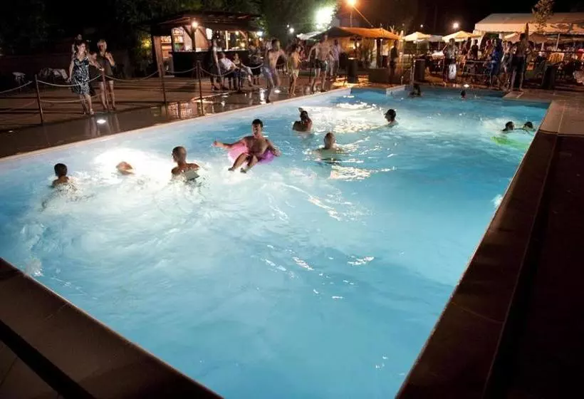 ホテル Agriturismo Casa Carpanelli