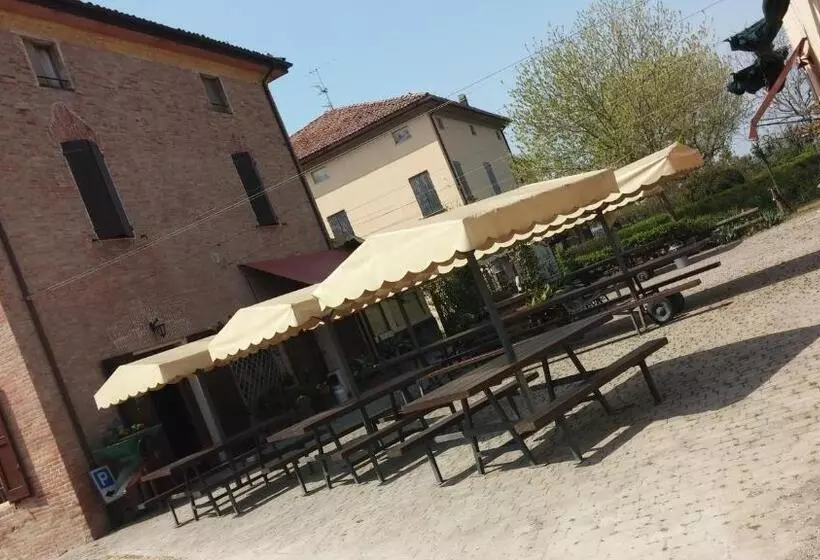 ホテル Agriturismo La Crocetta