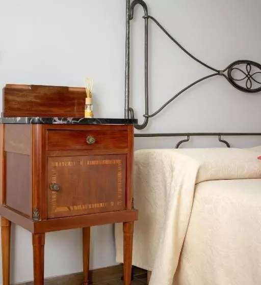 Hotelli Albergo Diffuso La Piana Dei Mulini