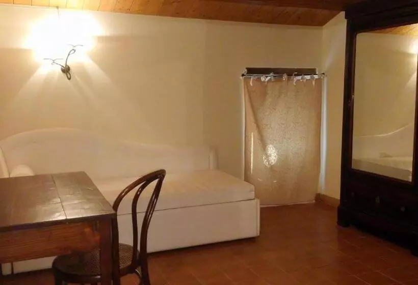 Hotelli Albergo Diffuso La Piana Dei Mulini