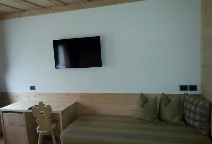 هتل Jägerhaus Agriturismo