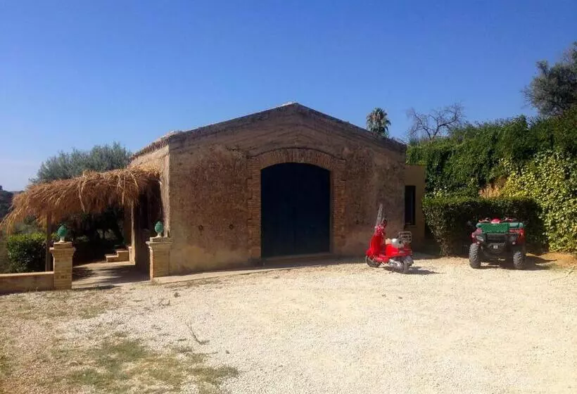 هتل Tenuta Bartoli Maison De Charme
