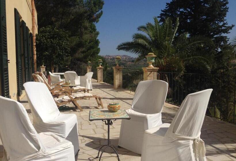 בית מלון כפרי Tenuta Bartoli Maison De Charme