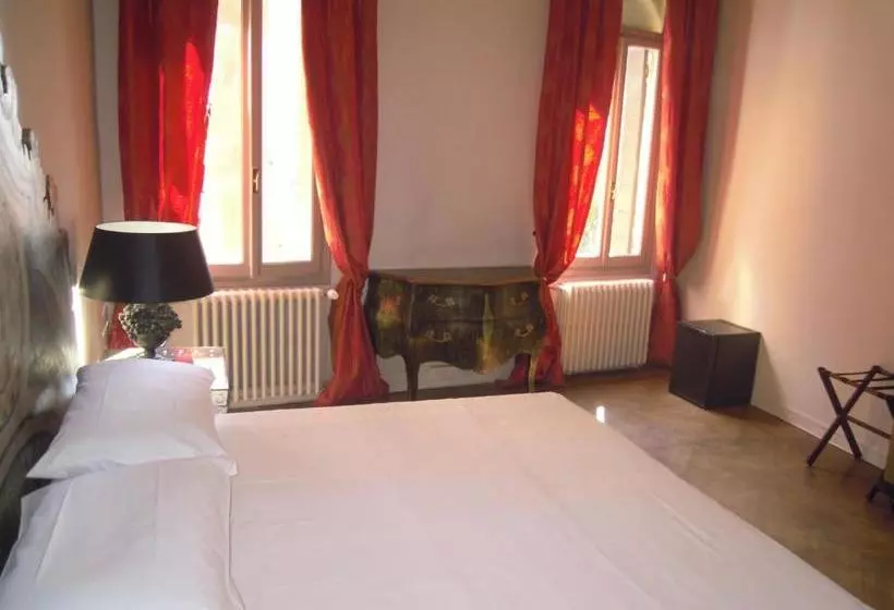 پانسیون La Residenza 818