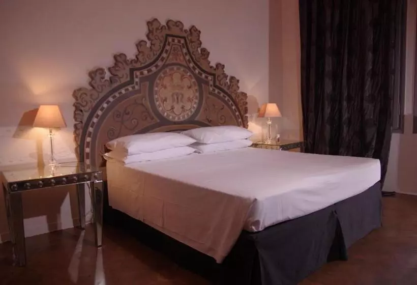 پانسیون La Residenza 818