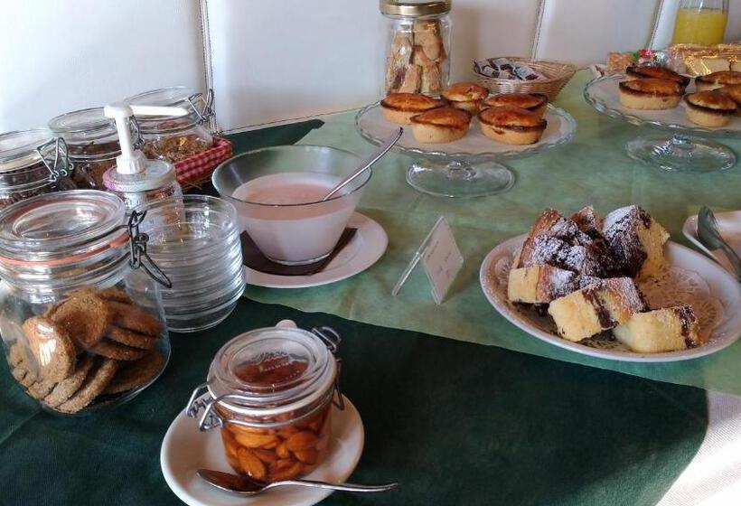 Szálloda Agriturismo Arangea