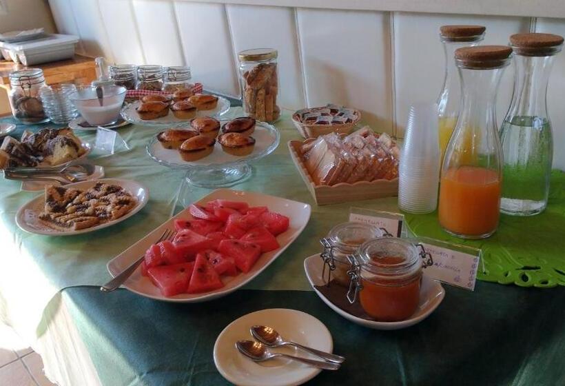 Szálloda Agriturismo Arangea