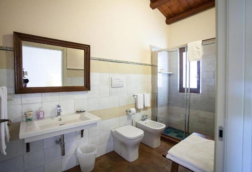 هتل Antica Tenuta Del Nanfro