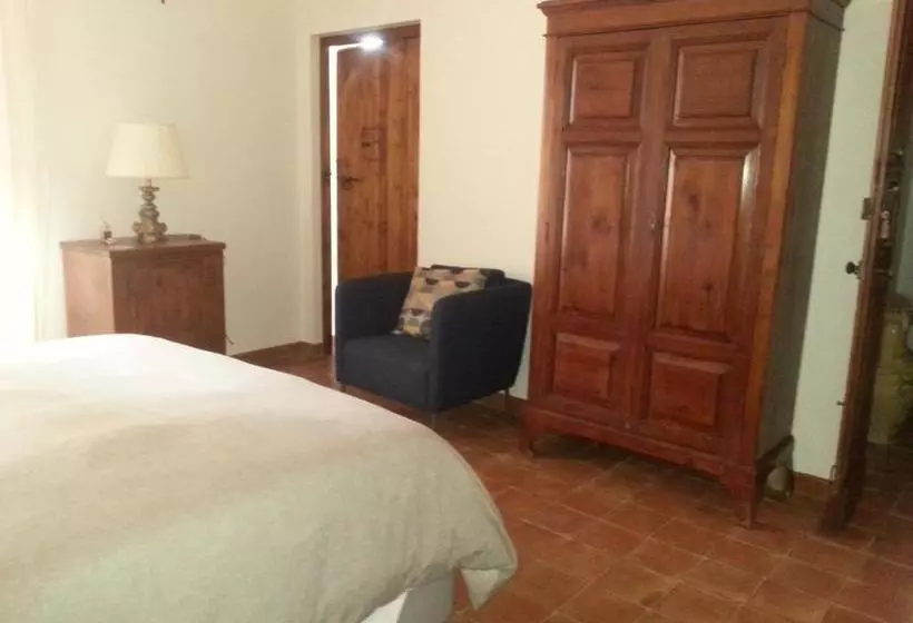هتل Antica Tenuta Del Nanfro