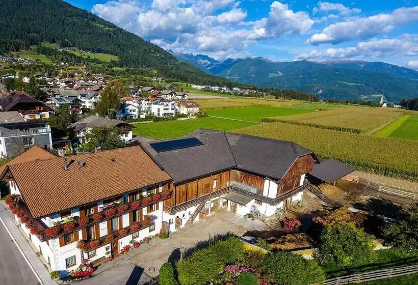 هتل Niedermairhof