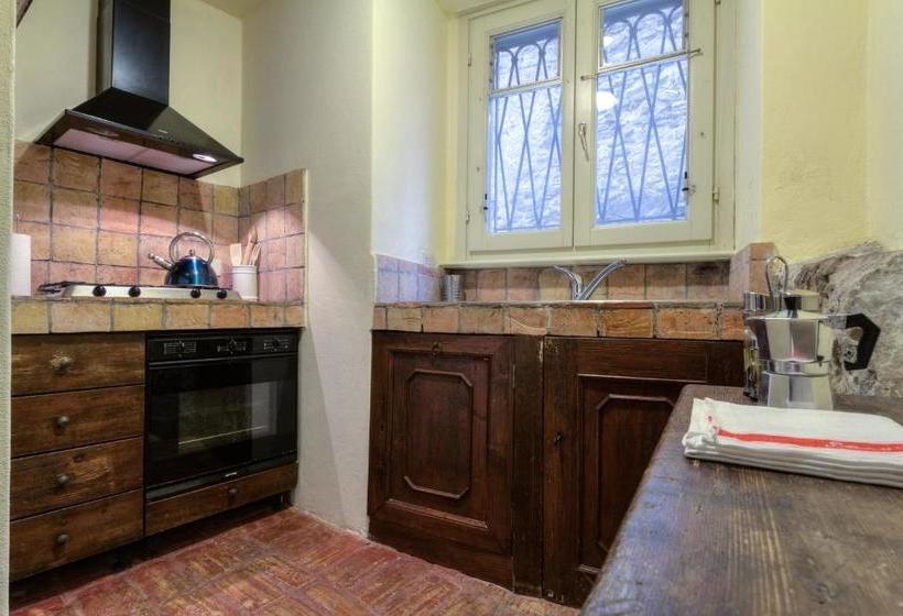 פנסיון La Volpera