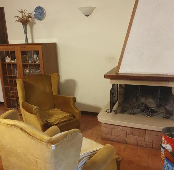 הוסטל Mamma Teresa