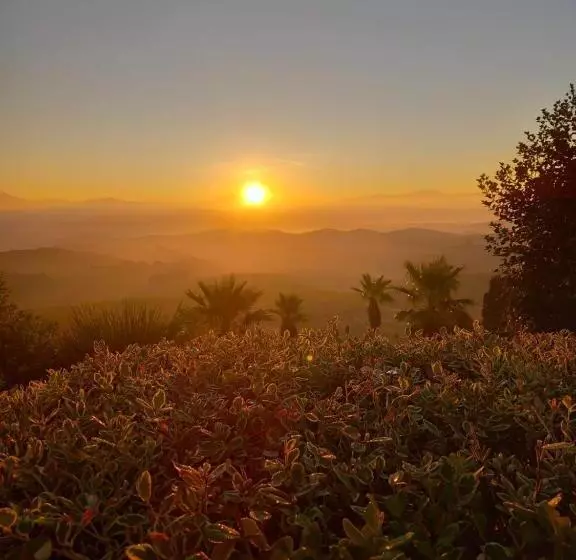ホテル Agriturismo Antichi Granai