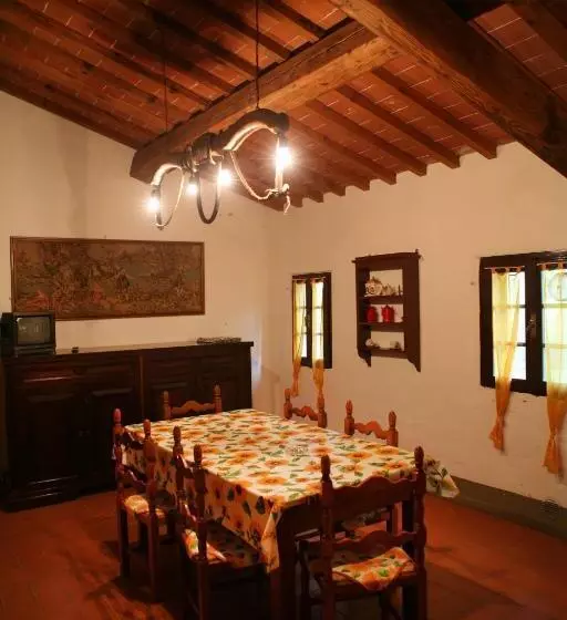 Hotelli Agriturismo Girasole