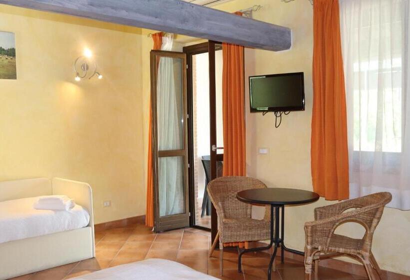 فندق Agriturismo Il Bagolaro