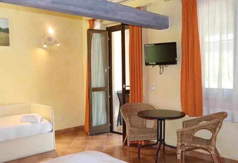 ホテル Agriturismo Il Bagolaro