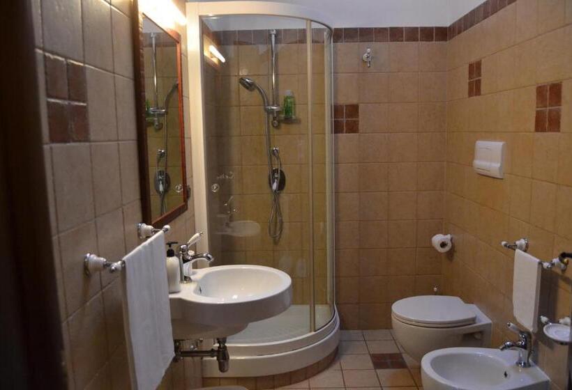 בית מלון כפרי Agriturismo Il Pozzo