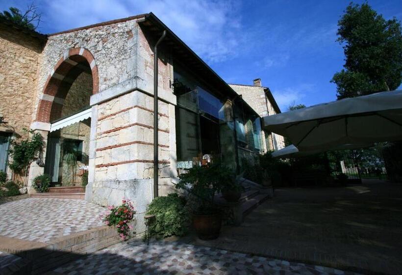 فندق Agriturismo Le Vescovane