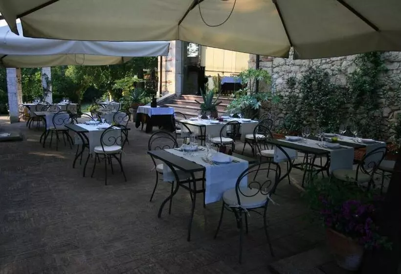 ホテル Agriturismo Le Vescovane