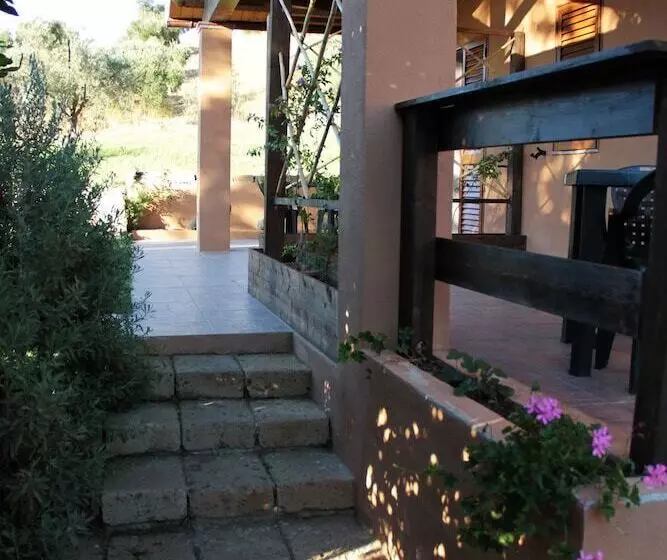 هتل Agriturismo San Mauro