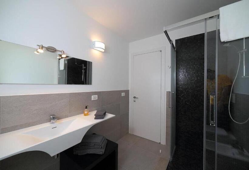 Отель Agriturismob&b Loggia Degli Artisti