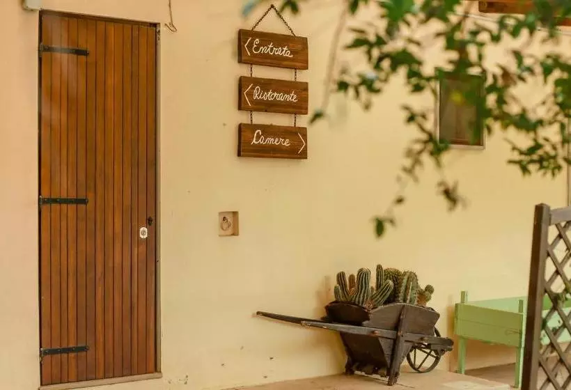 ホテル Azienda Agrituristica Il Pago